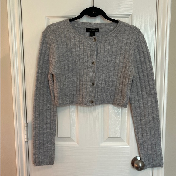 NWOT House of Harlow 1960 Crop Sweater - Picture 1 of 6